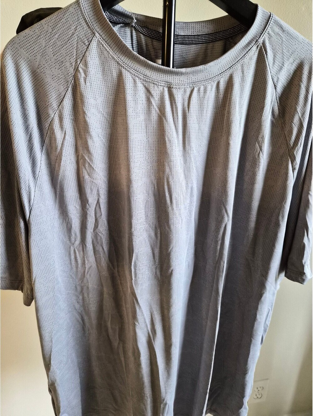 Mondetta Men's Lightweight Gray Performance T-Shirt XL 0204